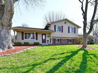 299 N Restin Rd, Greenwood, IN 46142
