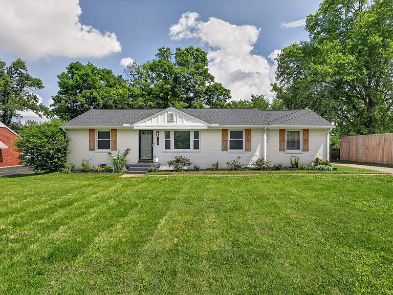 544 Watsonwood Dr — Photo 41