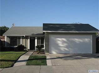 5661 Nelson St, Cypress, CA 90630