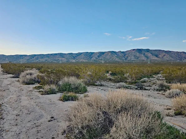 Rose Ave, Mojave, CA 93501