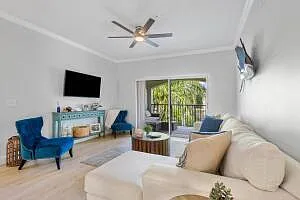 2408 Tuscany Way #2408 — Photo 9