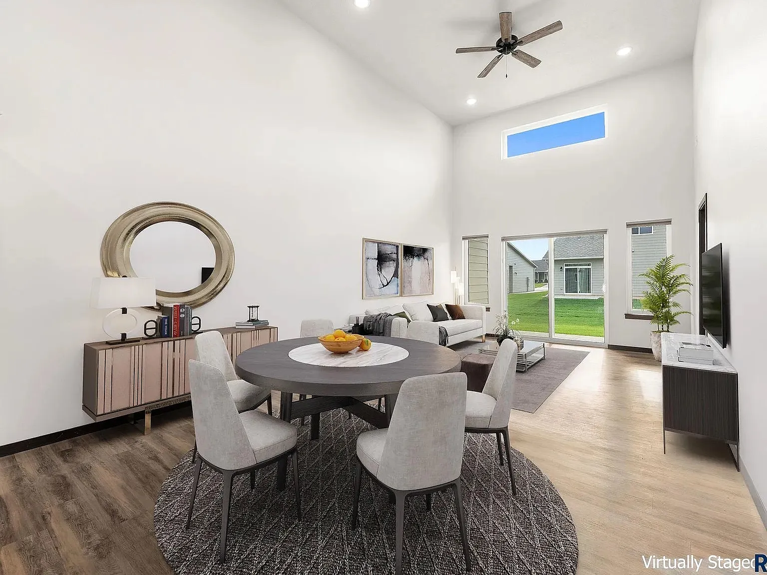 2 bed, 1097 sqft, $2,350 — Photo 3