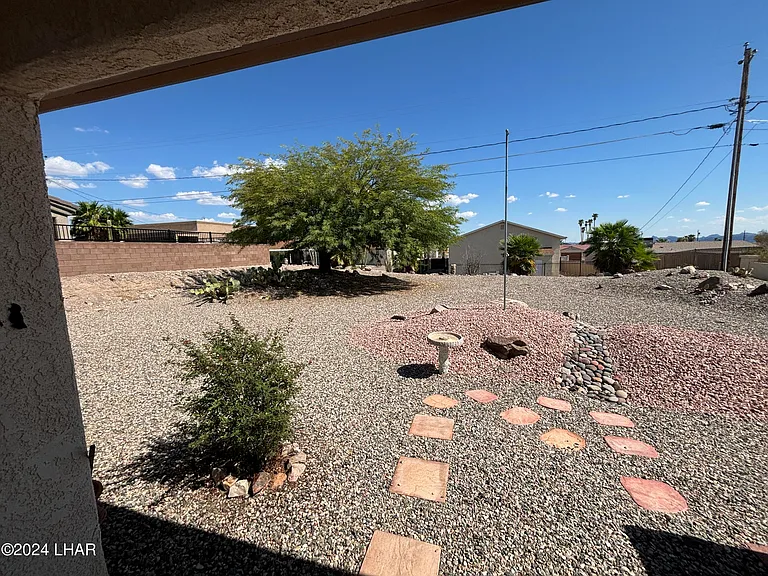 3720 Beachview Dr — Photo 23