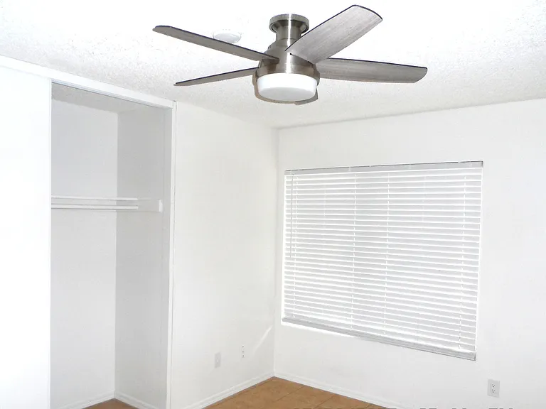 6633 Stonepine Ln — Photo 11