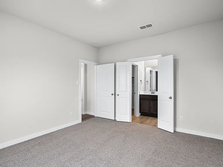 Sherman Heights — Photo 26
