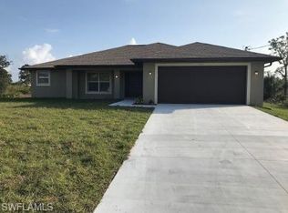 2903 6th St W, Lehigh Acres, FL 33971