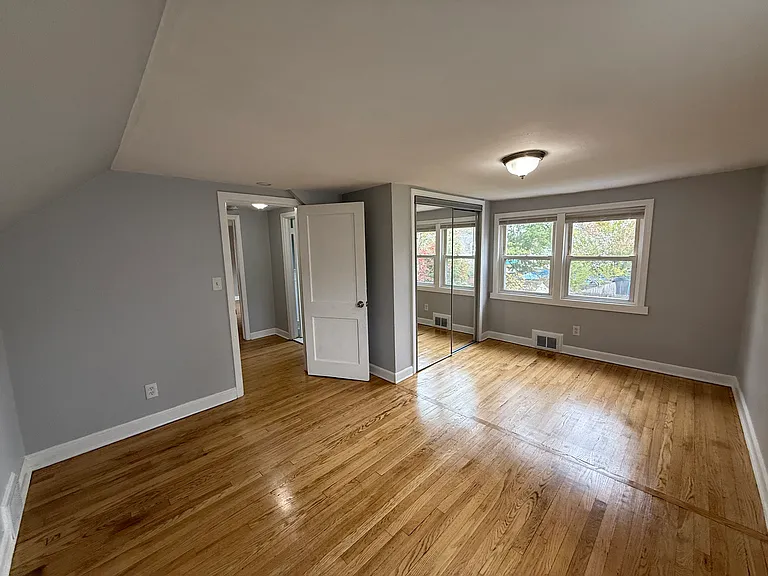 199 Goodrich St — Photo 11