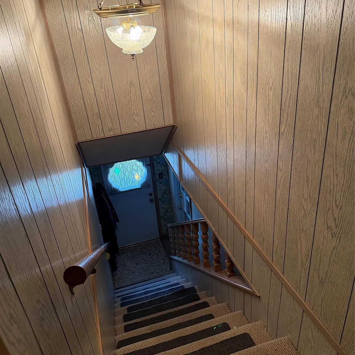 1 bed, 1.0 bath, 933 sqft, $1,300 — Photo 1