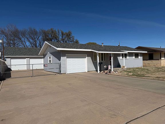3rd image of 5848 Birchwood Dr