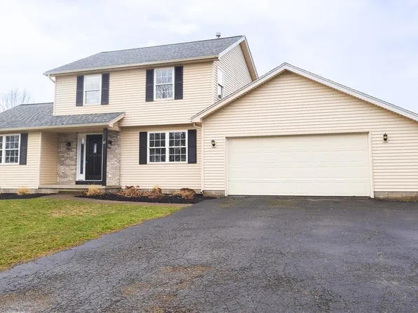 65 Hazel Bark Run, Rochester, NY 14606