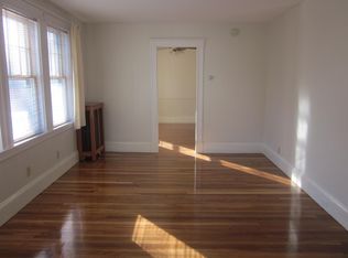 100 Warwick Rd, West Newton, MA 02465