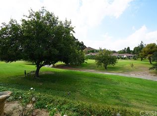 26747 Oak Crossing Rd UNIT B, Santa Clarita, CA 91321