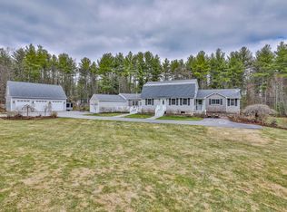 18 Fletcher Ln, Hollis, NH 03049