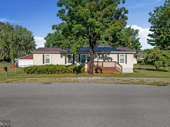 106 N Buchannan St, Ranson, WV 25438