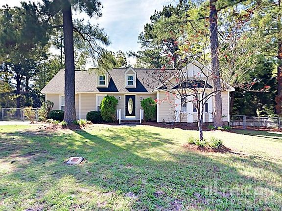2nd image of 104 Glenshannon Dr