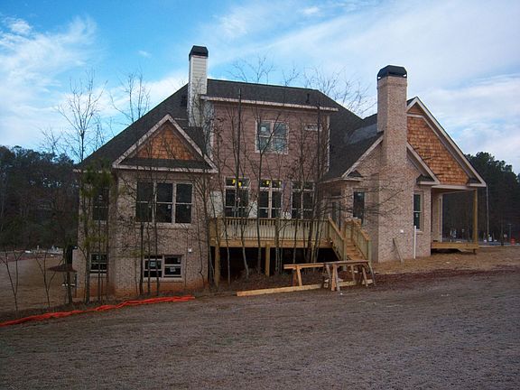 Large deck with privacy of trees