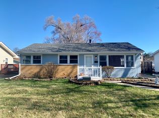 376 Normandy Ln, Grayslake, IL