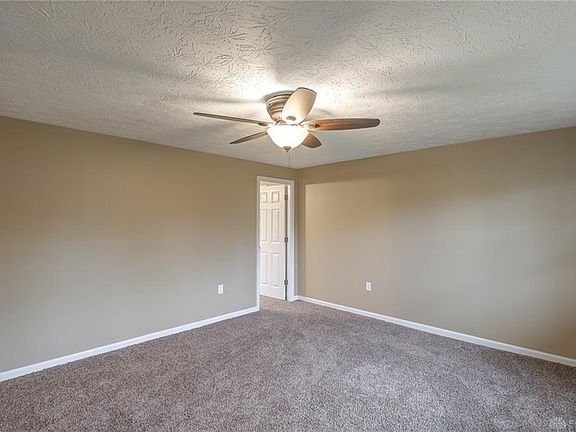 5th image of 315 Fenwick Dr
