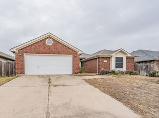 7207 Harris Meadows Dr, Arlington, TX 76002