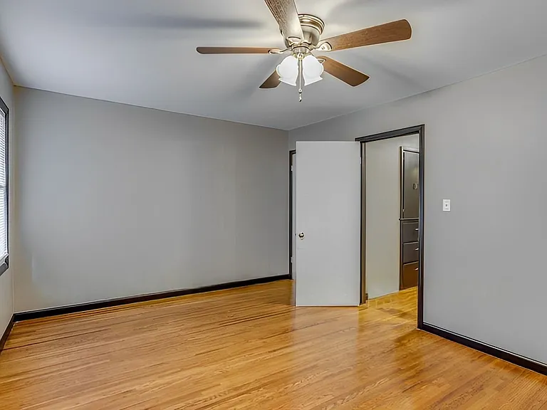 716 S Oliver Ave #716 — Photo 17