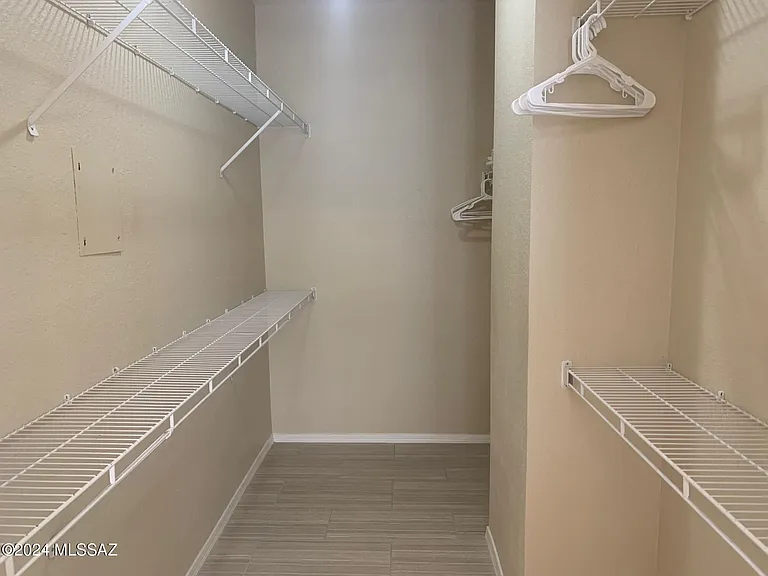 1500 E Pusch Wilderness Dr #13105 — Photo 14