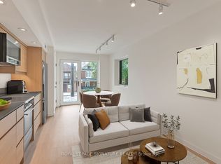 1254 Davenport Rd #1, Toronto, ON M6H2G9