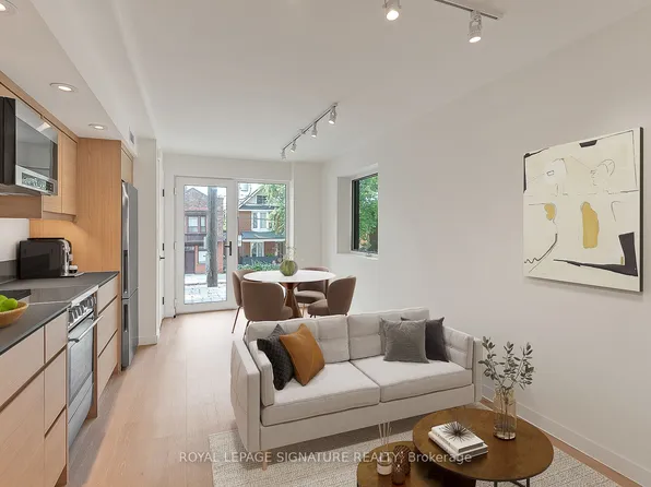 1254 Davenport Rd, Toronto, ON