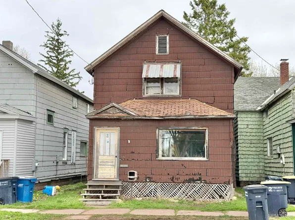 224 S Mansfield St, Ironwood, MI 49938