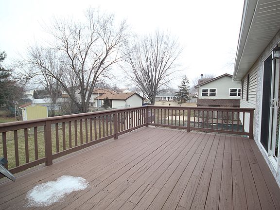 5th image of 4170 Cove Dr