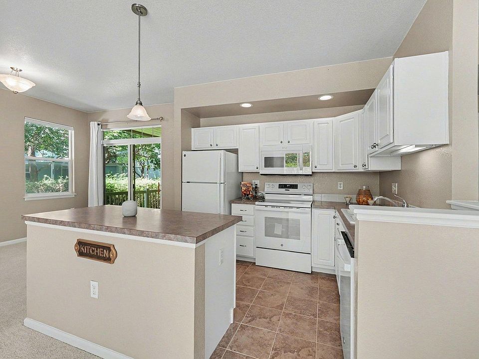 1st image of 640 Gooseberry Dr #806