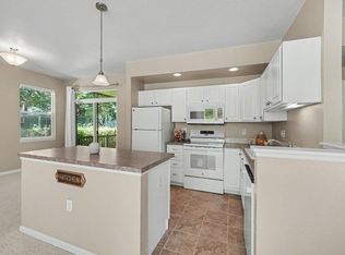 640 Gooseberry Dr #806, Longmont, CO 80503