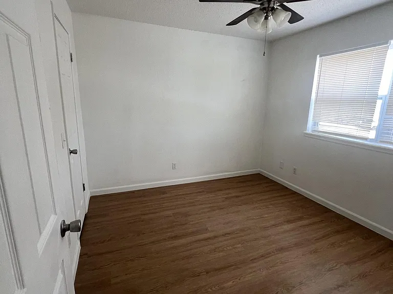 Northwood Apartments — Photo 36