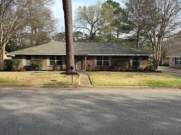 3875 Faunsdale Dr, Montgomery, AL 36109