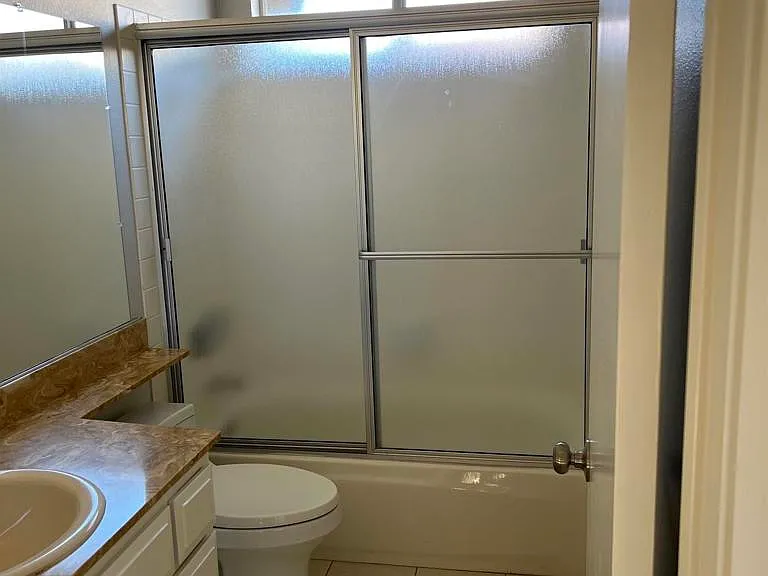 1282 Whitsett Dr — Photo 14