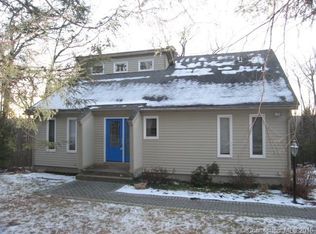 24 Livery Pool Rd, New Hartford, CT 06057