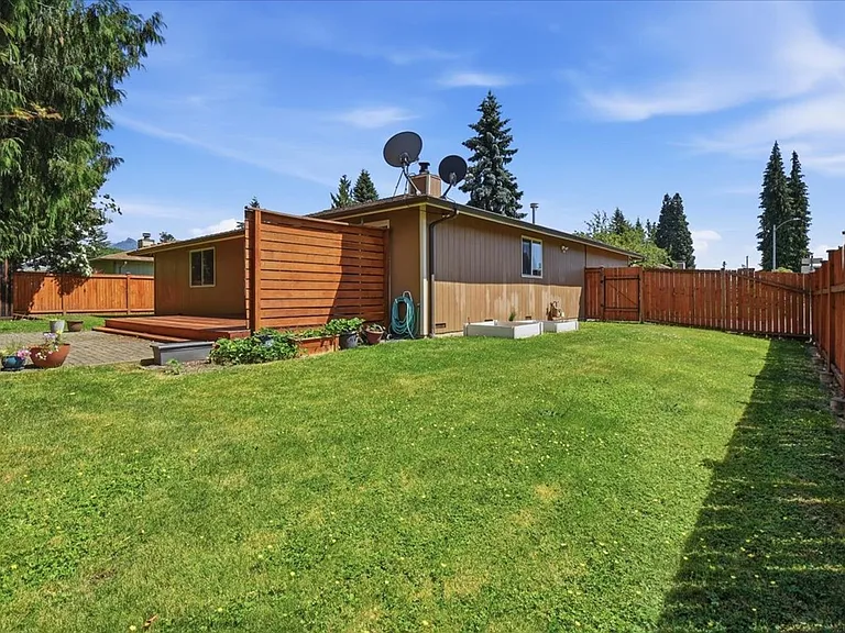 101 Paradise Pkwy — Photo 20