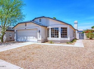 8518 W Country Gables Dr, Peoria, AZ 85381