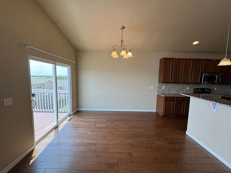 7623 Dutch Loop — Photo 7