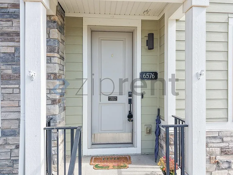 6576 W 7735 S — Photo 3
