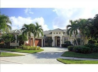 5943 Barclay Ln, Naples, FL 34110