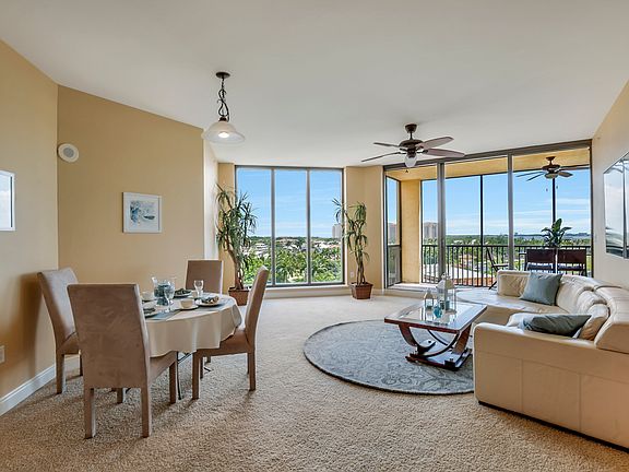 5th image of 5781 Cape Harbour Dr APT 702