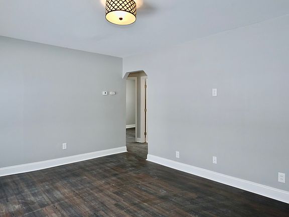 2nd image of 26270 Grandmont St