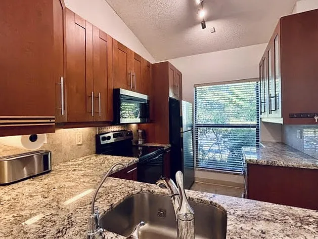 3054 S Oakland Forest Dr #2206 — Photo 22