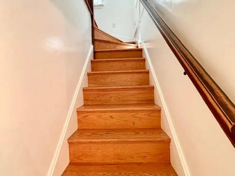 811 Forest Glen Rd — Photo 27