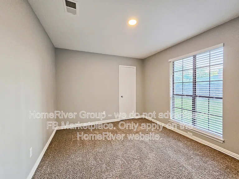 1612 Cindy Ct — Photo 11