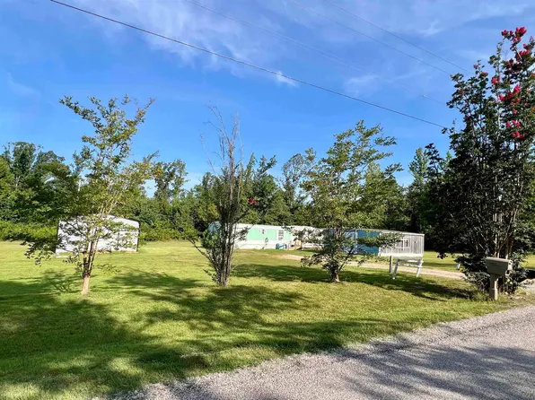 1125 Old Union Rd, Adamsville, TN 38310