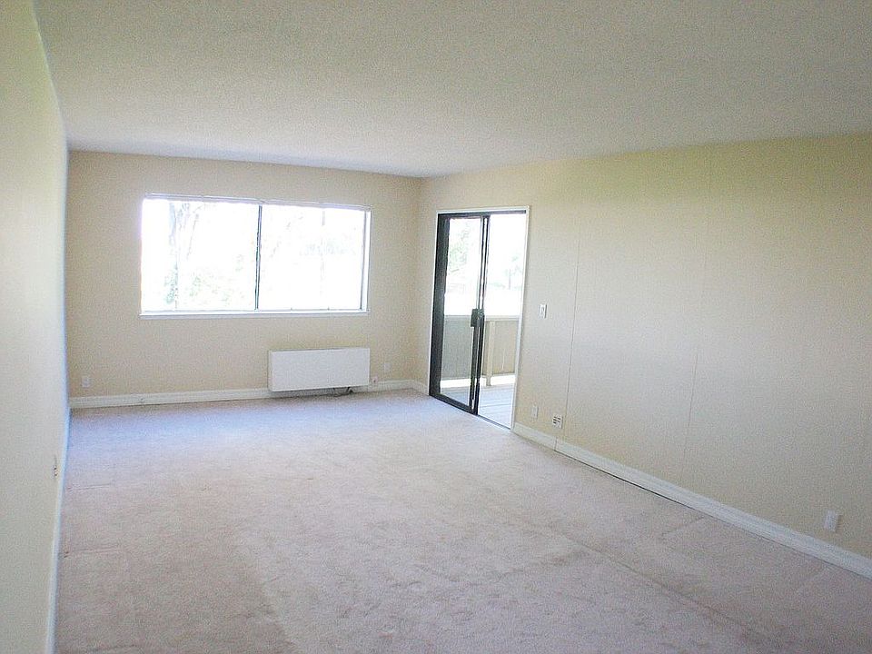 1st image of 980 Kiely Blvd Unit 324
