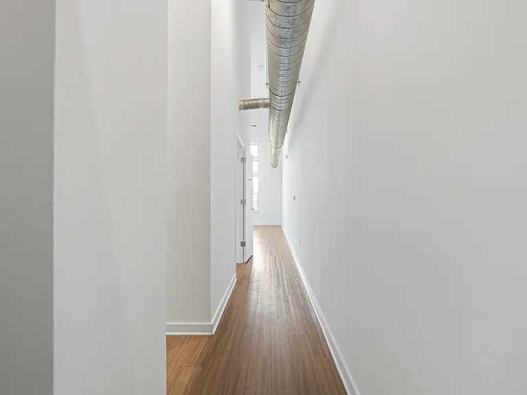 Art Lofts @ Overton — Photo 37