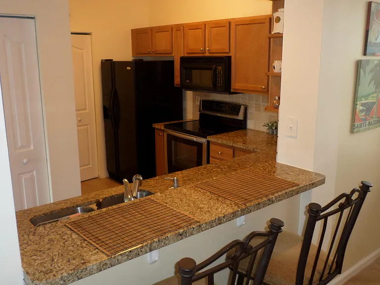 276 Murcia Dr #307 — Photo 7