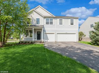 2205 Park Ridge Dr, Plainfield, IL 60586